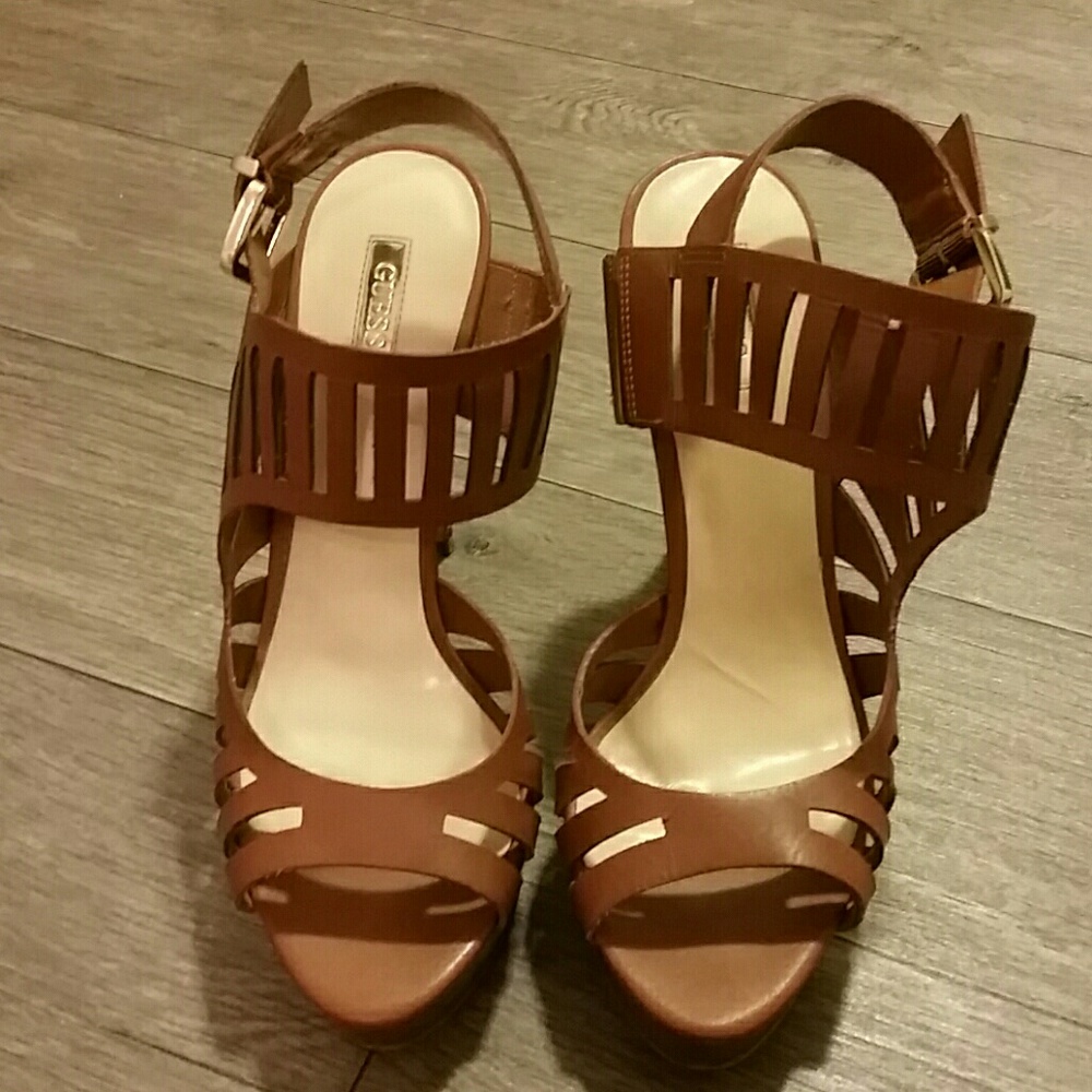 Guess sandals